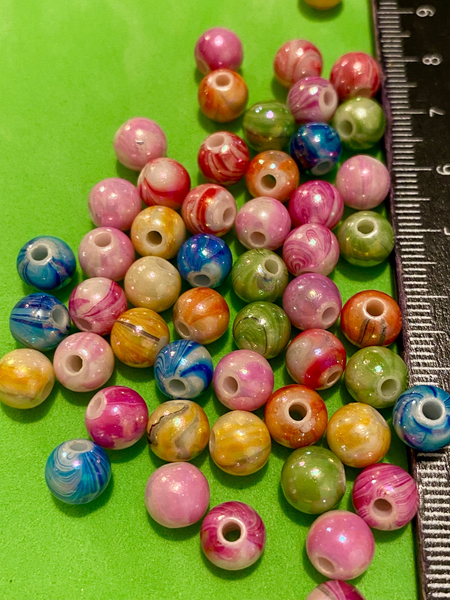 50 x 8mm Beads Plain or Marbleised Design