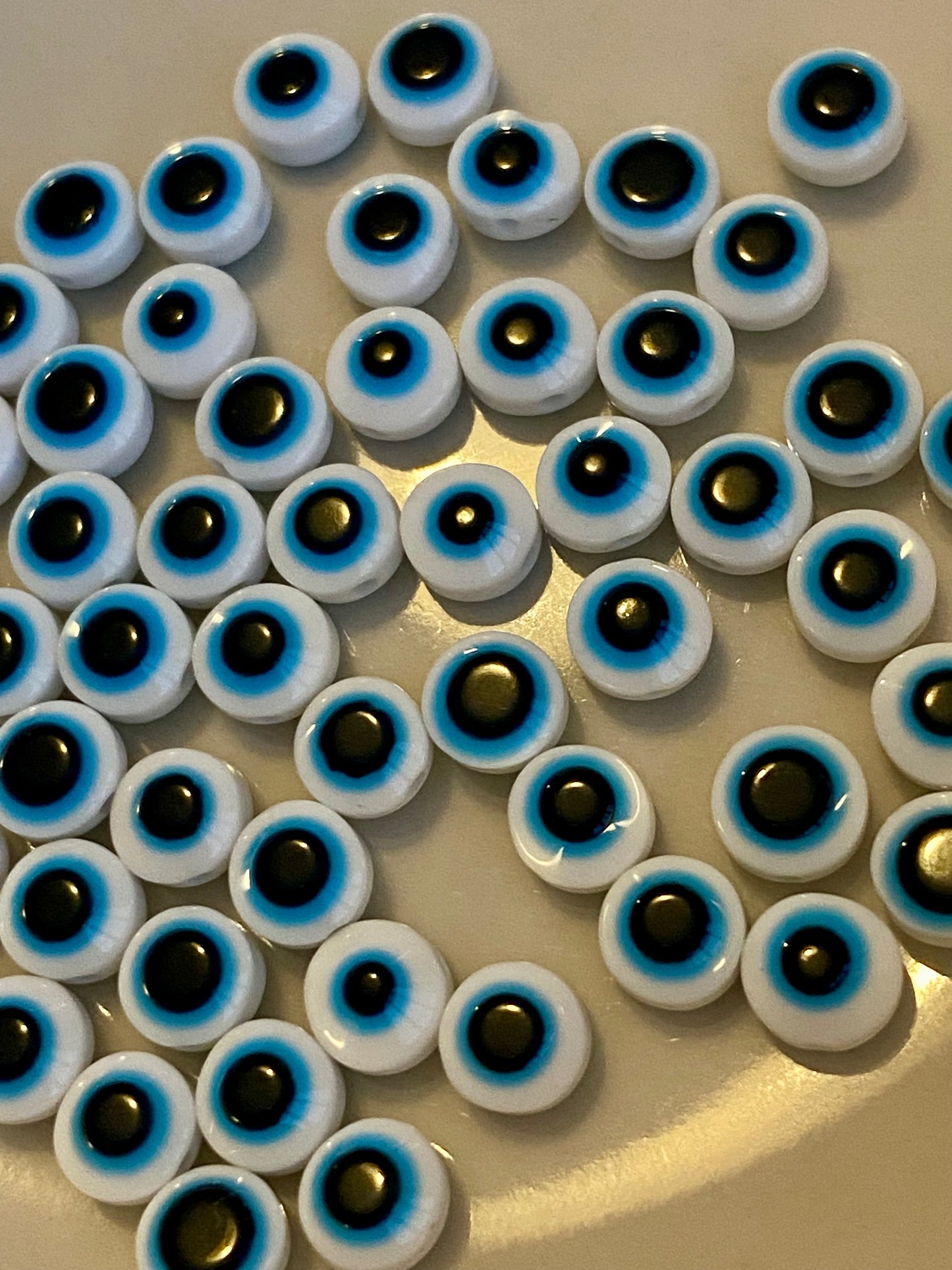 50 x Eye Beads White Blue Black 6mm