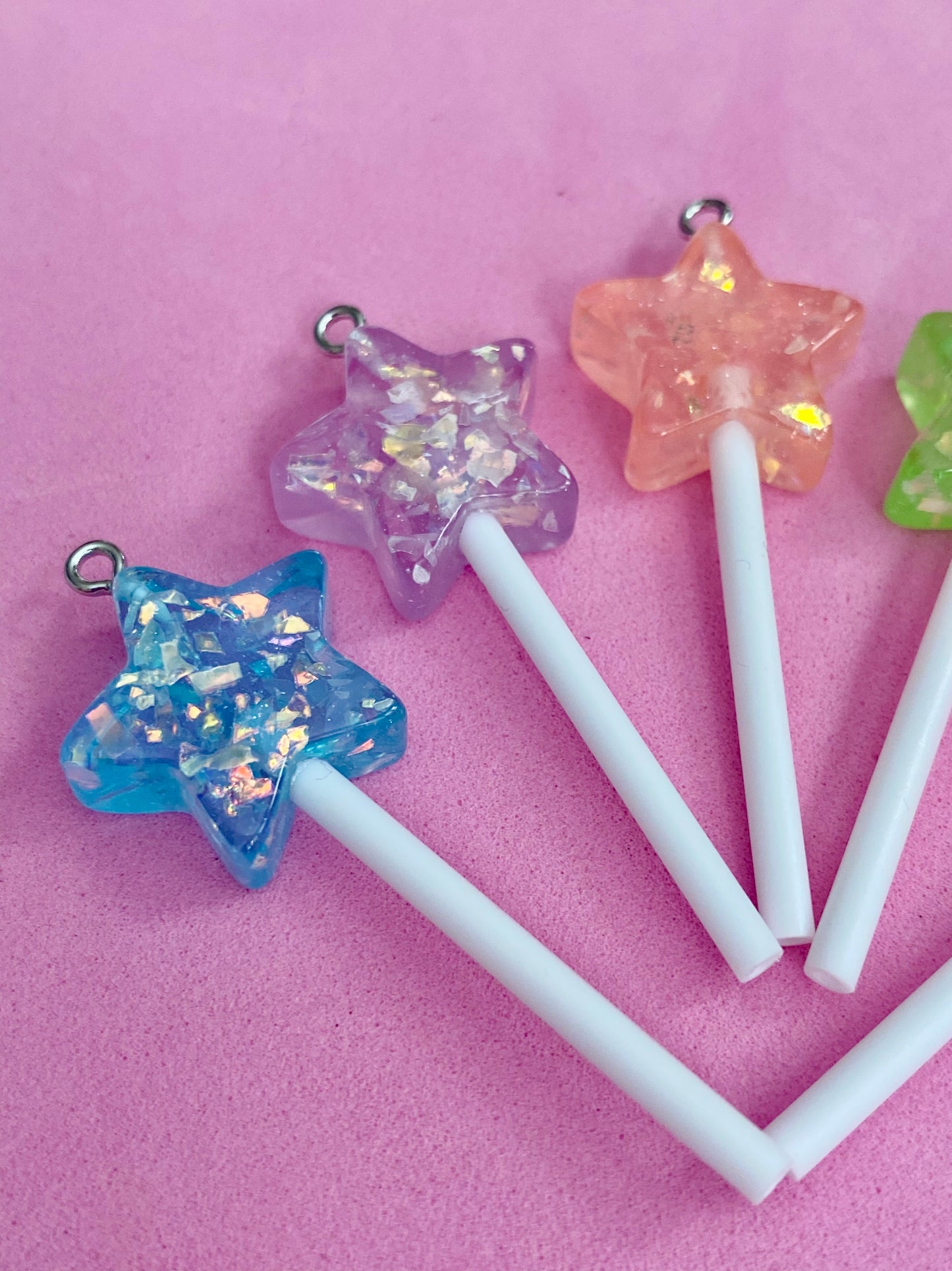 5 Assorted Star Shaped Plain or Sparkly Lollipop Charms 25mm Length