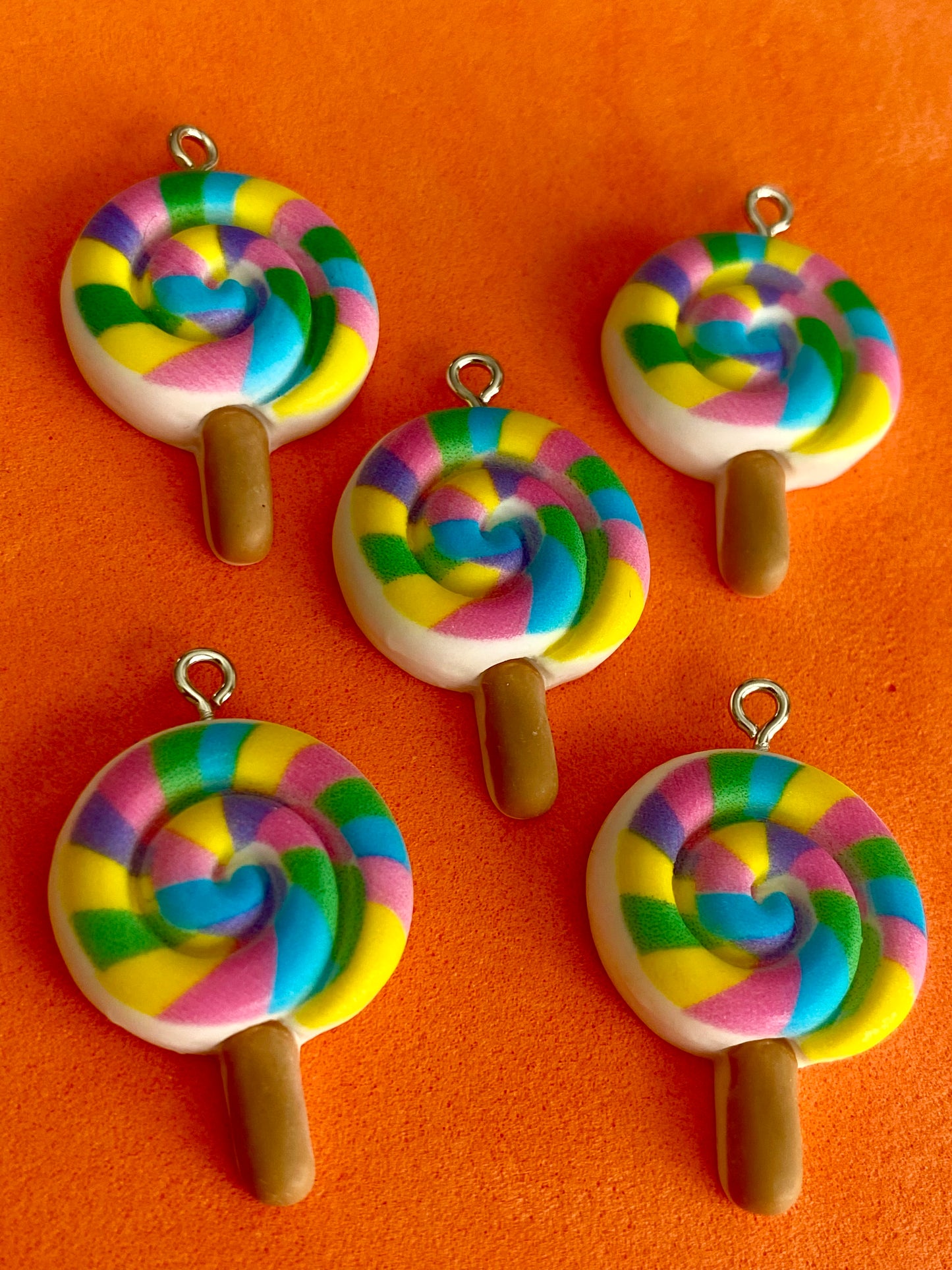 5 Lollipop Charms 27mm