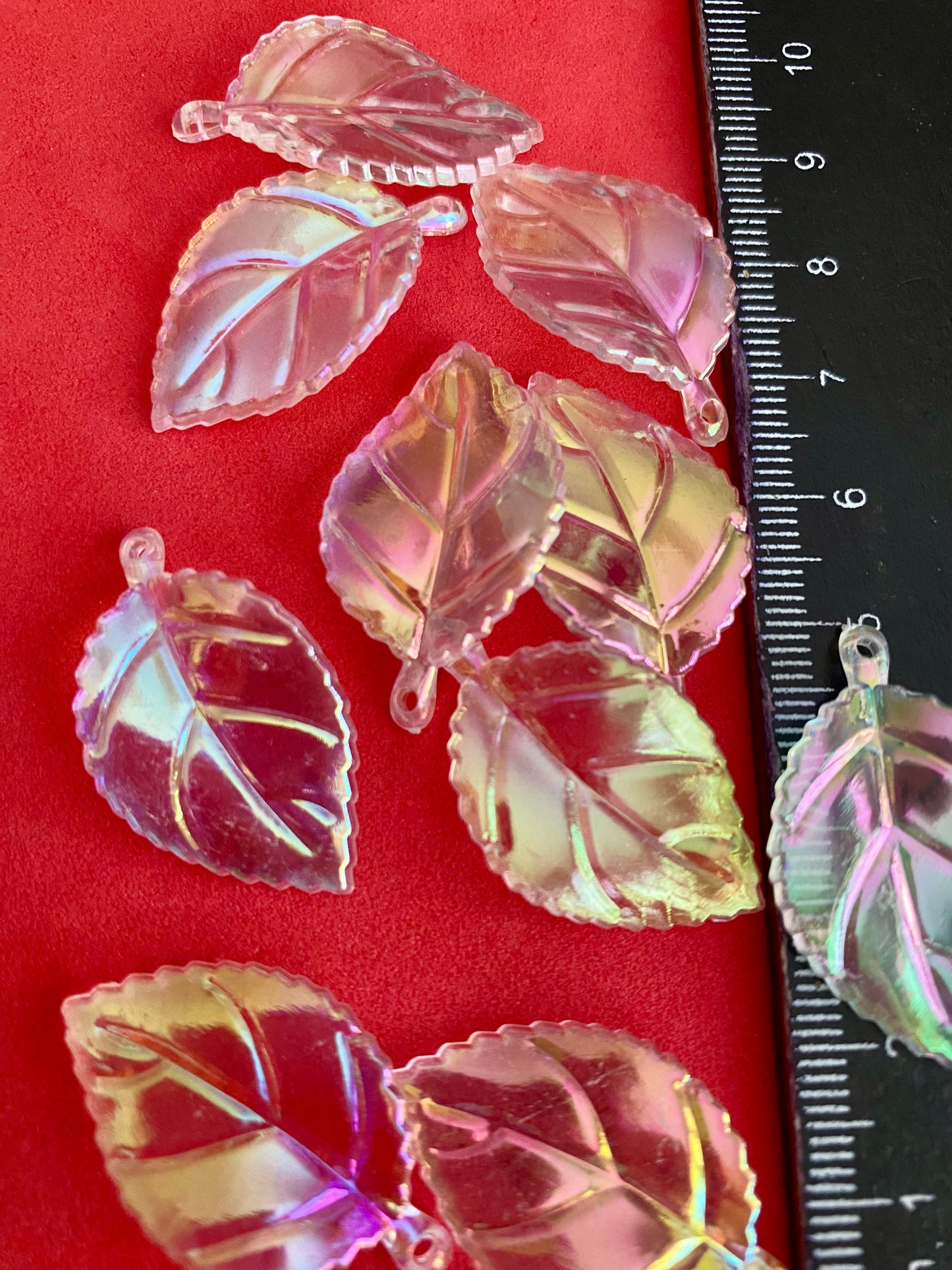 10 x Iridescent Leaf Beads 32mm Suitable for Jewellery and Crafting