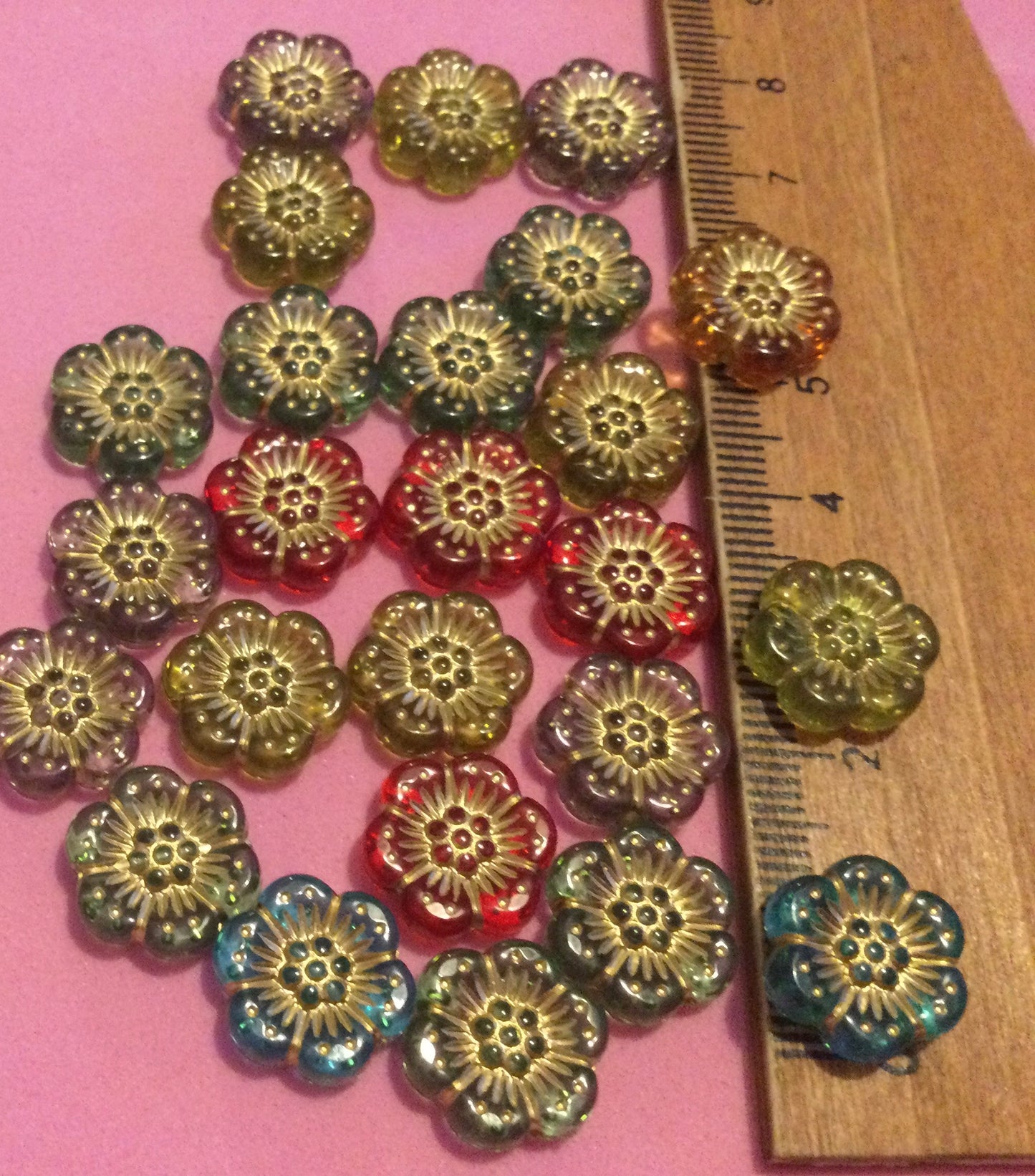 25 Rose /Flower Shaped Beads Green Gold Red