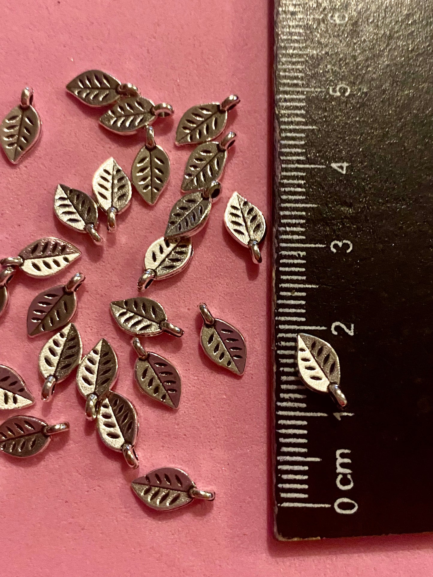 25 Silver Metal Leaf Beads 10mm Suitable for Jewellery and  Crafting