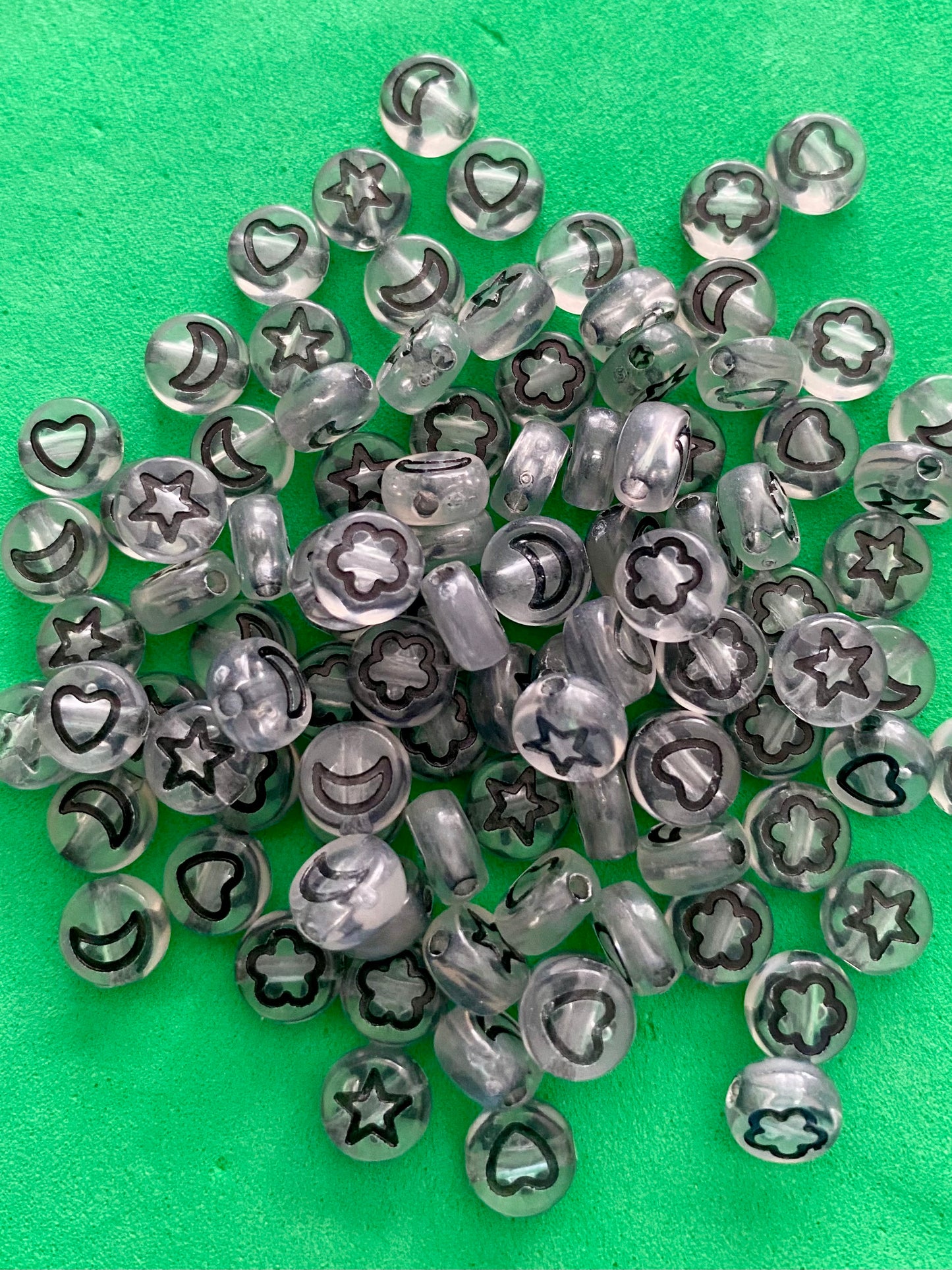 100 x 6mm Beads Suitable for Crafting Jewellery DIY