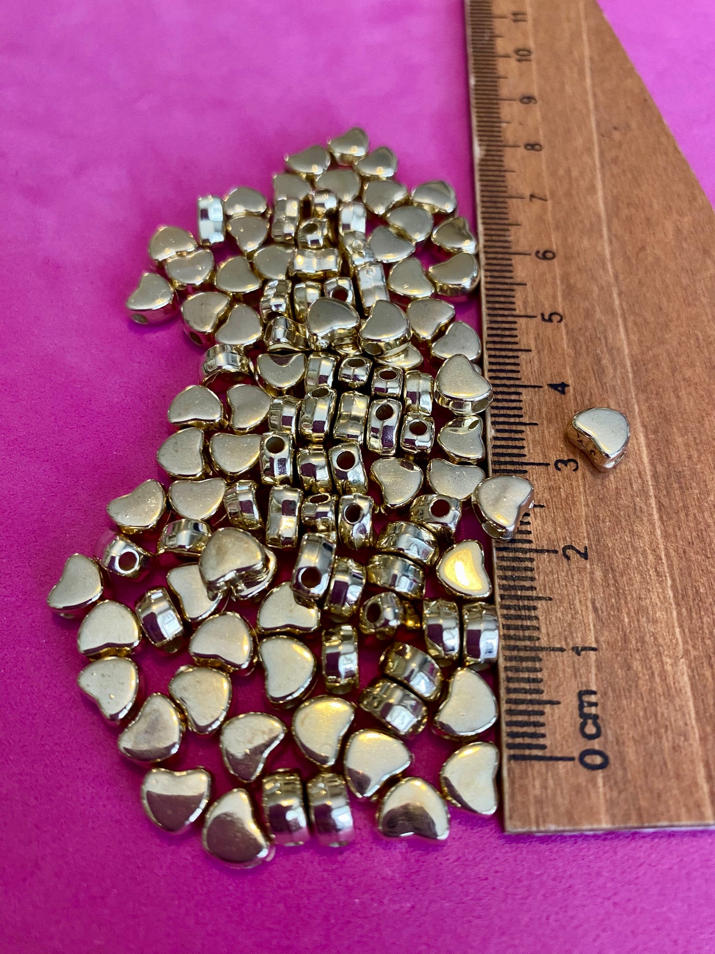 100 x Gold Coloured Heart Beads 6mm