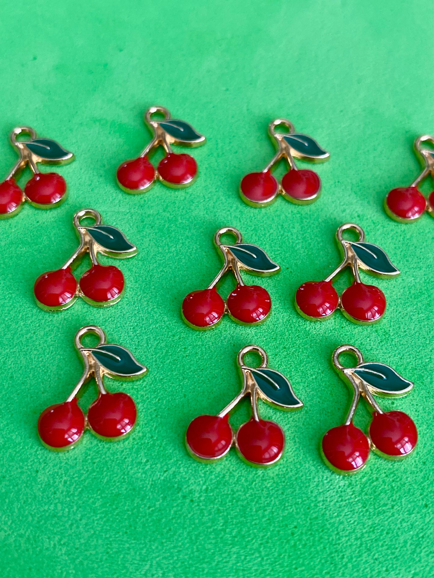 10 Pretty Cherry Charms