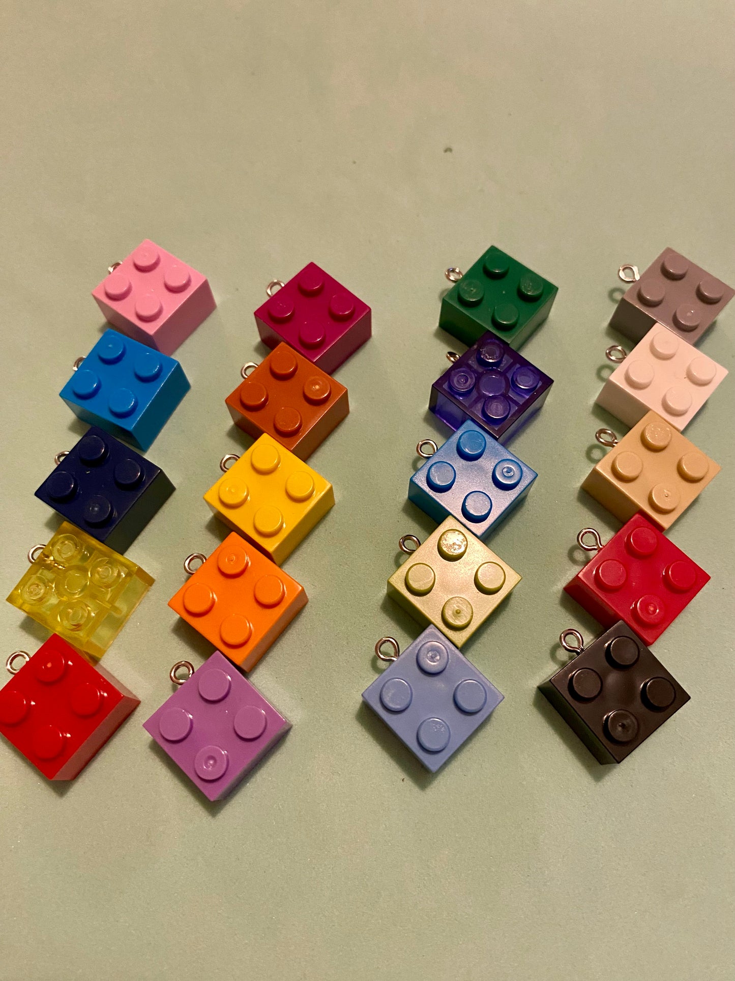 5 Assorted Coloured Brick Charms