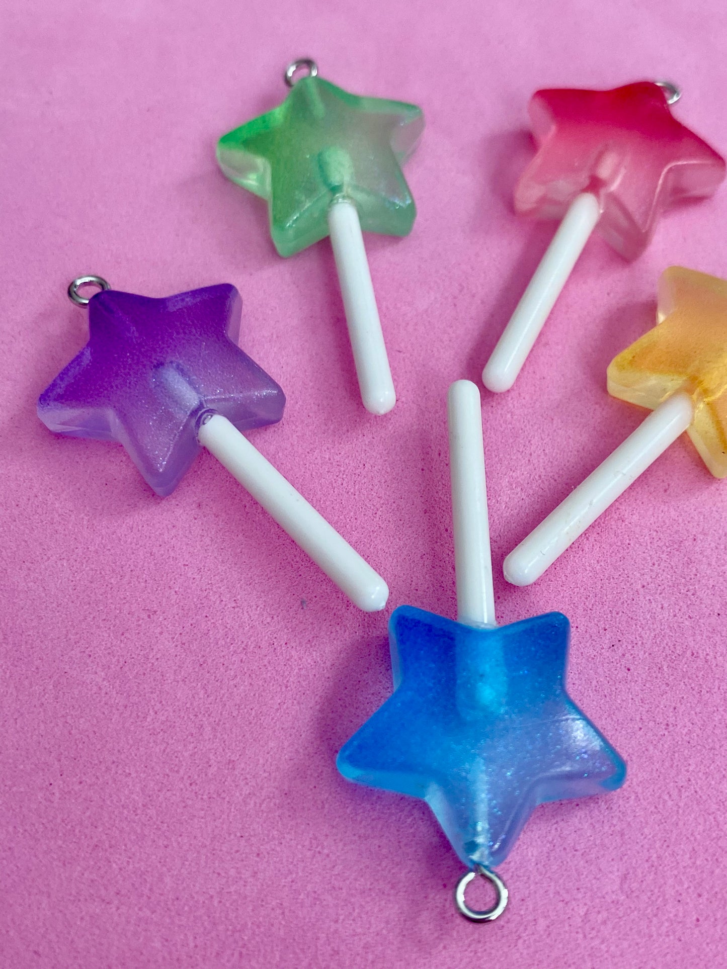 5 Assorted Star Shaped Plain or Sparkly Lollipop Charms 25mm Length