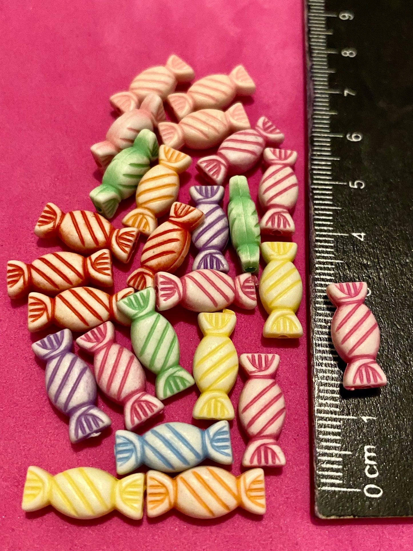 25 x Sweet Beads 15mm