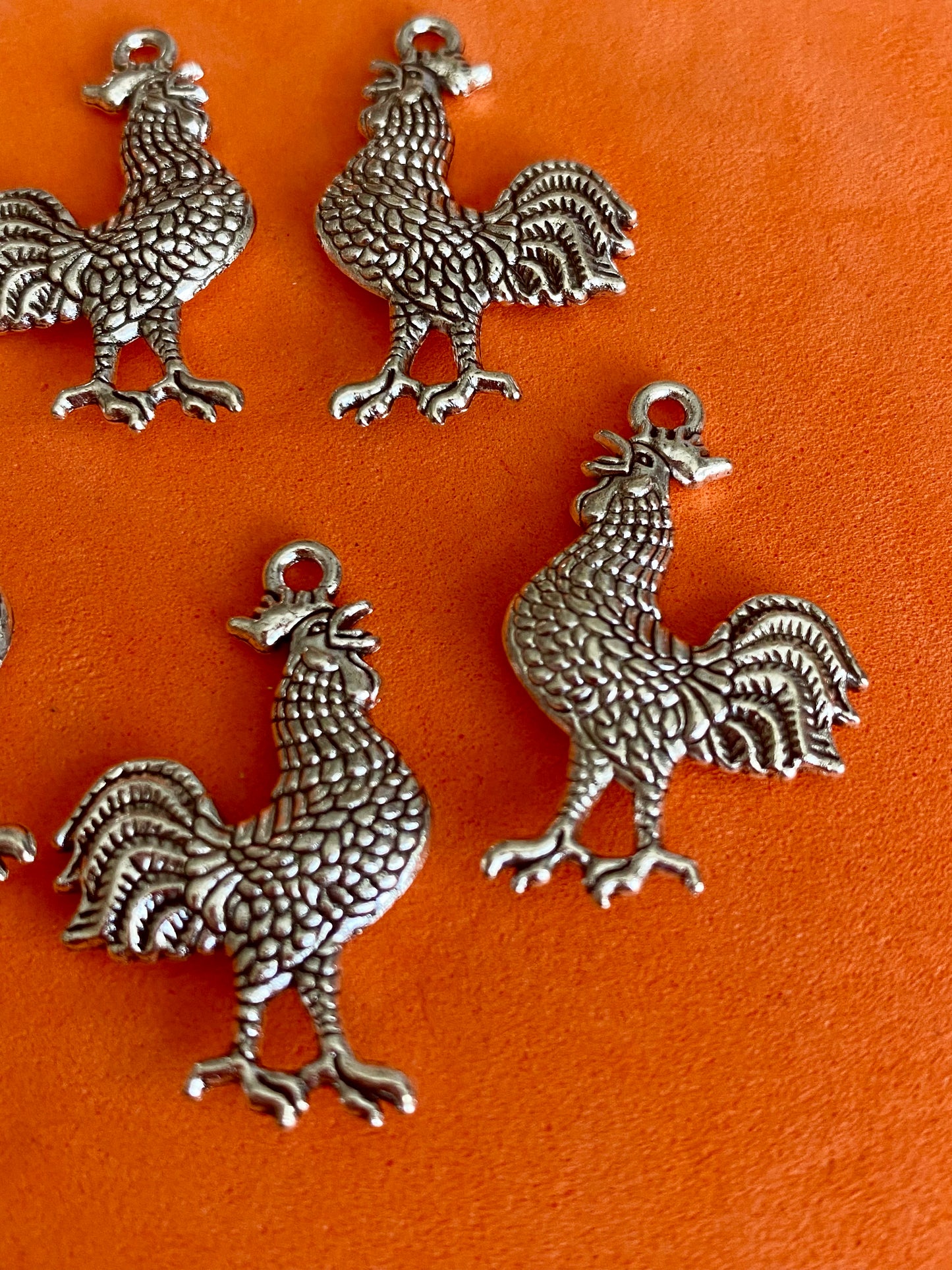 5 x Cockerel Silver Coloured Charms