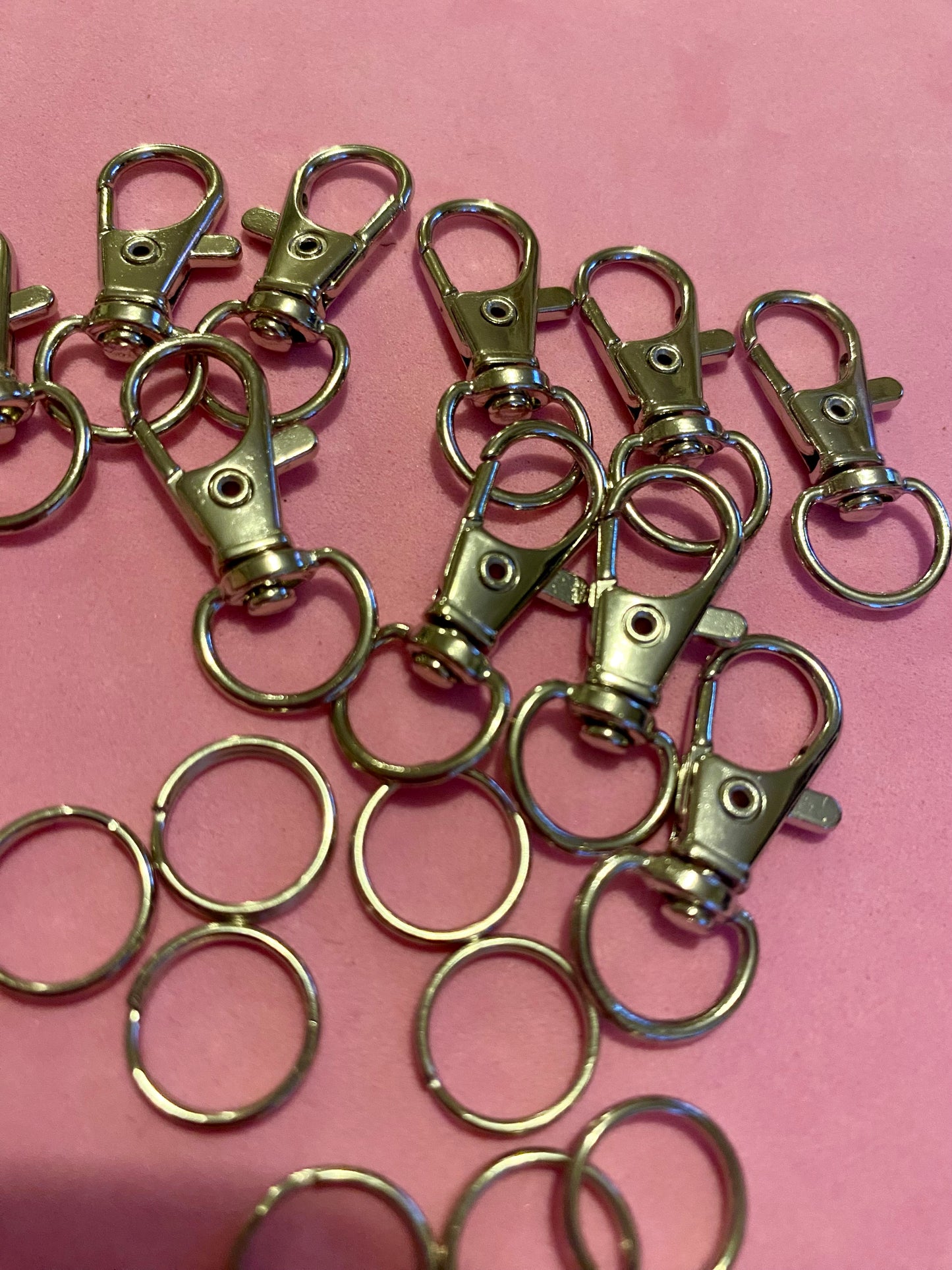 10 Silver Coloured Lobster Claw Swivel Keyring’s and Split Rings 10mm