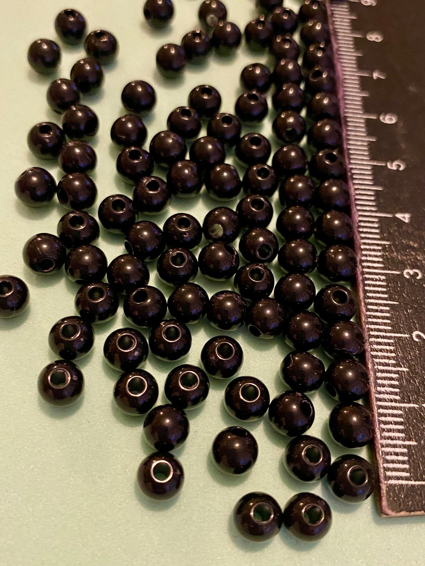 100 x 6mm Black Beads