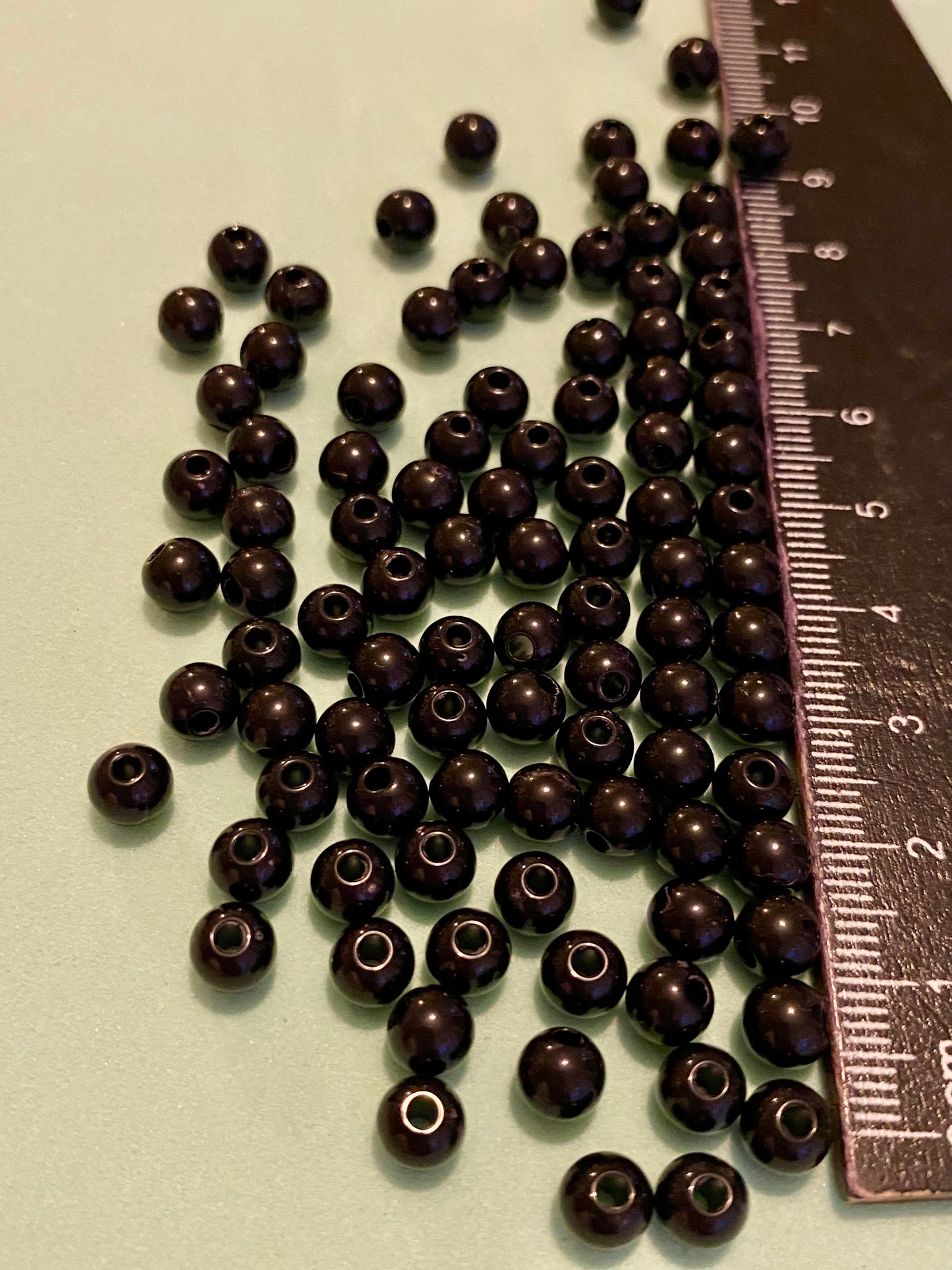 100 x 6mm Black Beads