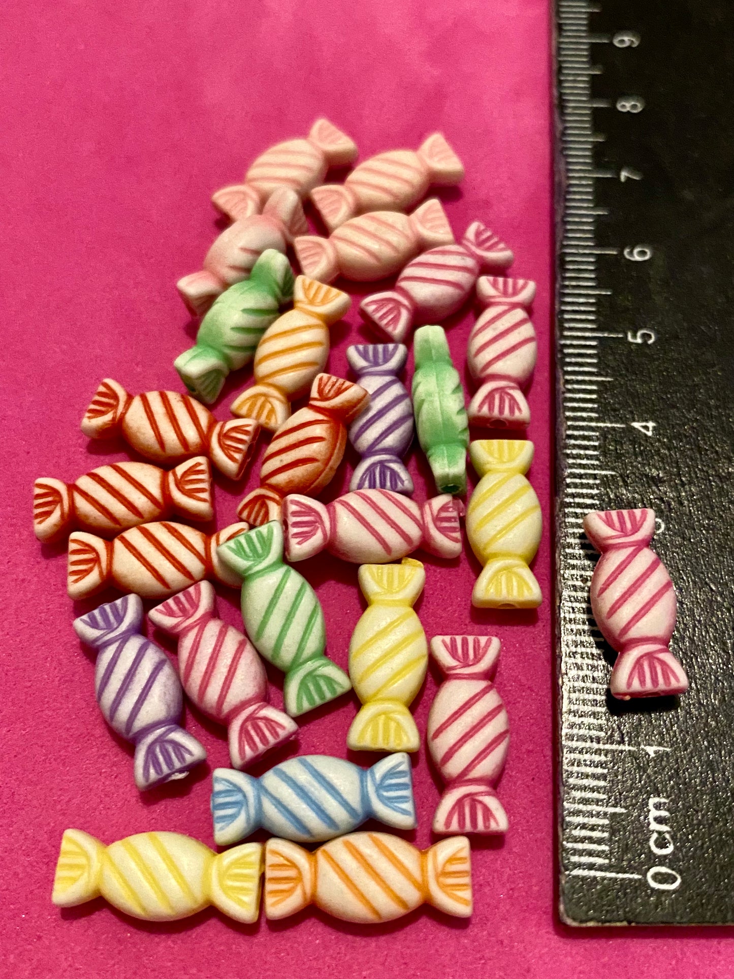 25 x Sweet Beads 15mm