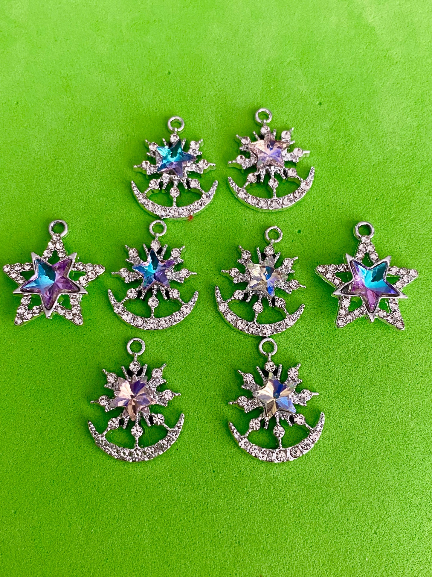 8 x Rhinestone Star Design Charms 20mm