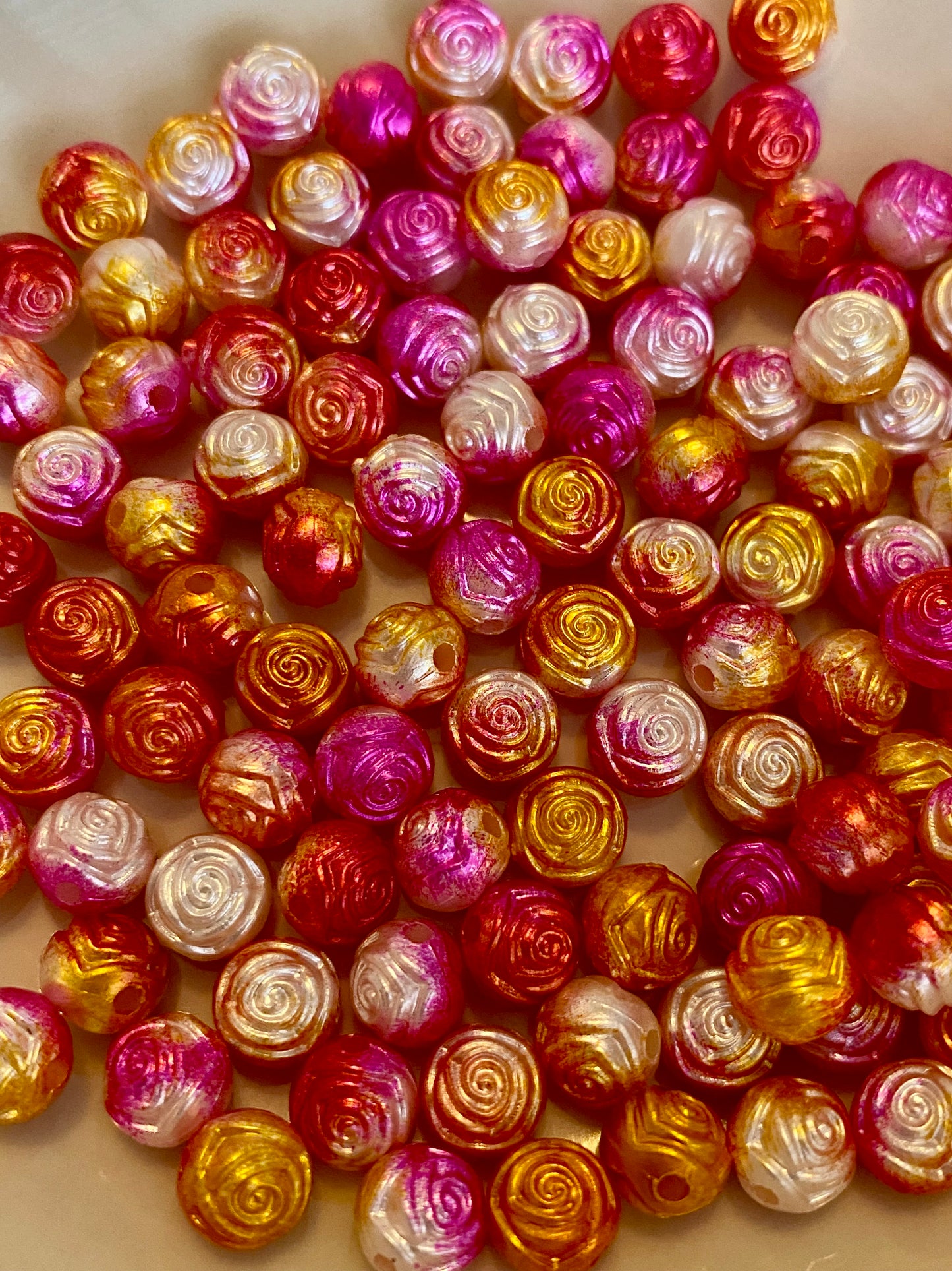 50 x Rose Bud Beads Pink/Gold 8mm