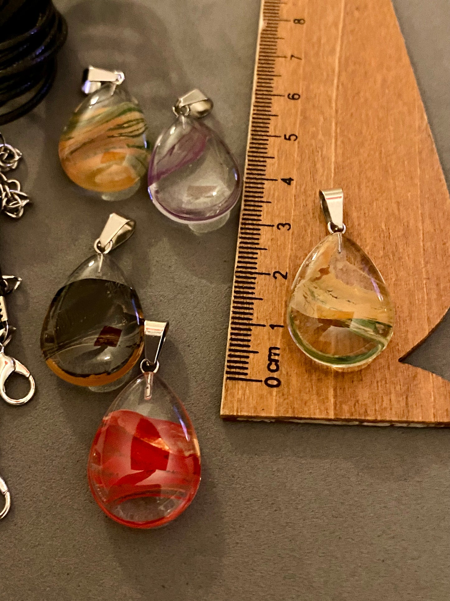 5 Glass Pendants and 5 Necklaces