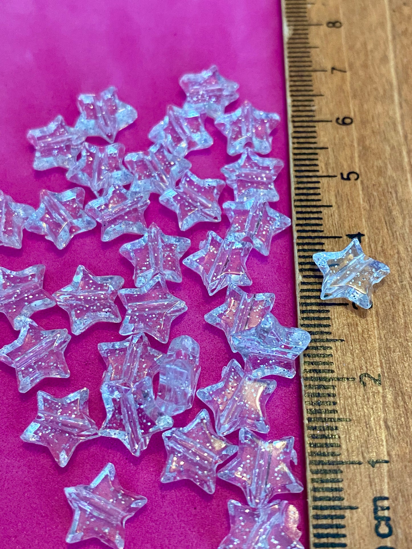 30 x Sparkle Clear Star Bead 10mm