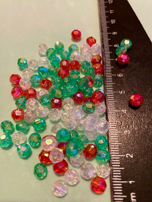 100x Multi facetted Green Clear and Red 6mm Beads