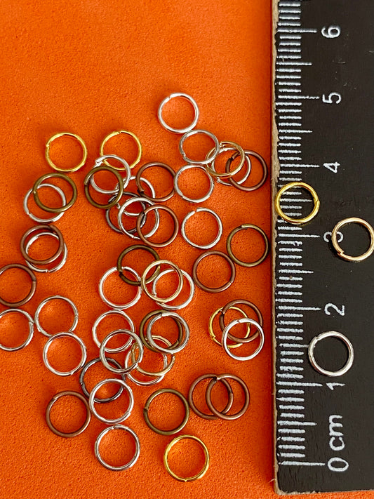 50 x Split Rings Assorted Metal Colours 5/6mm