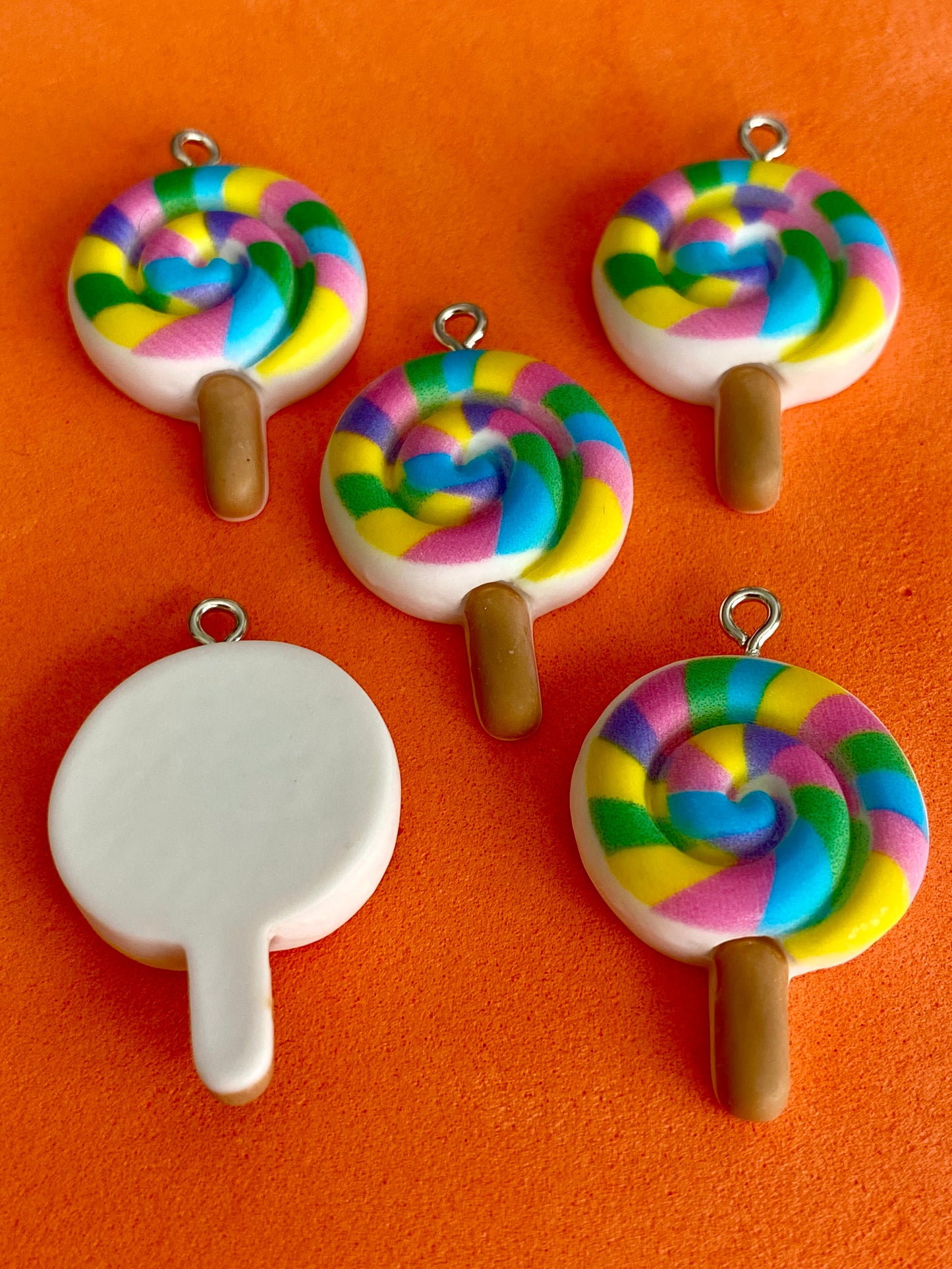 5 Lollipop Charms 27mm