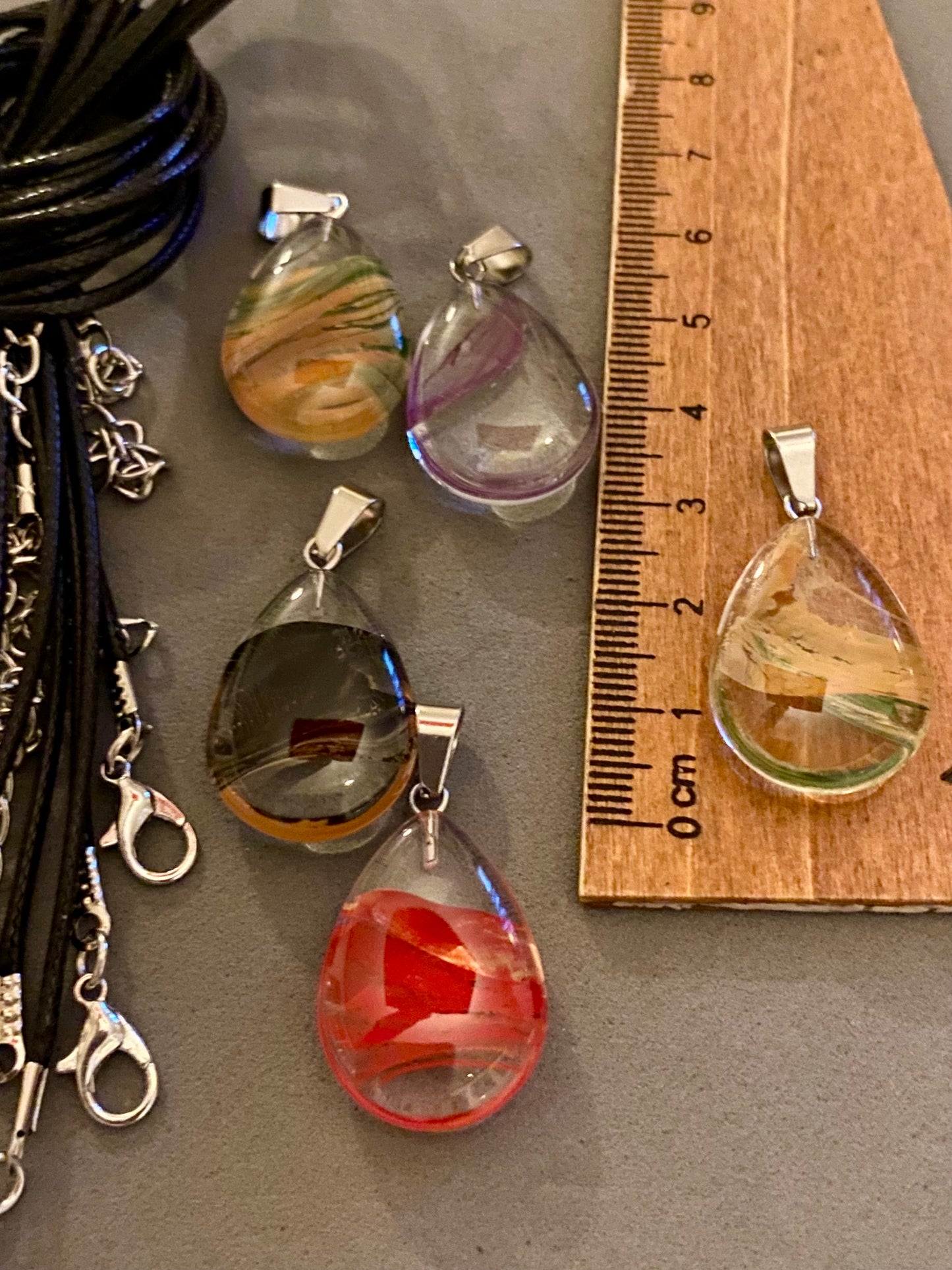 5 Glass Pendants and 5 Necklaces