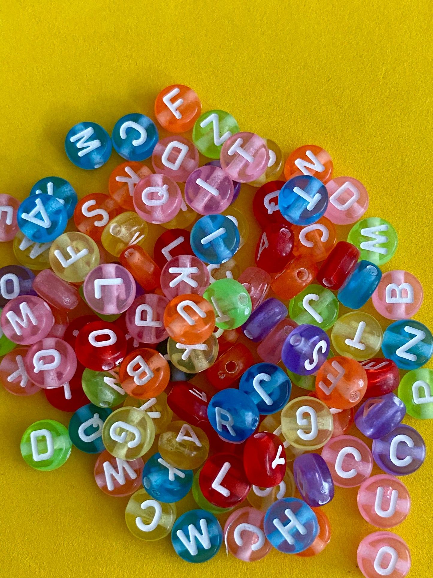 100 x 6m Letter Beads Suitable for Diy Jewellery Making