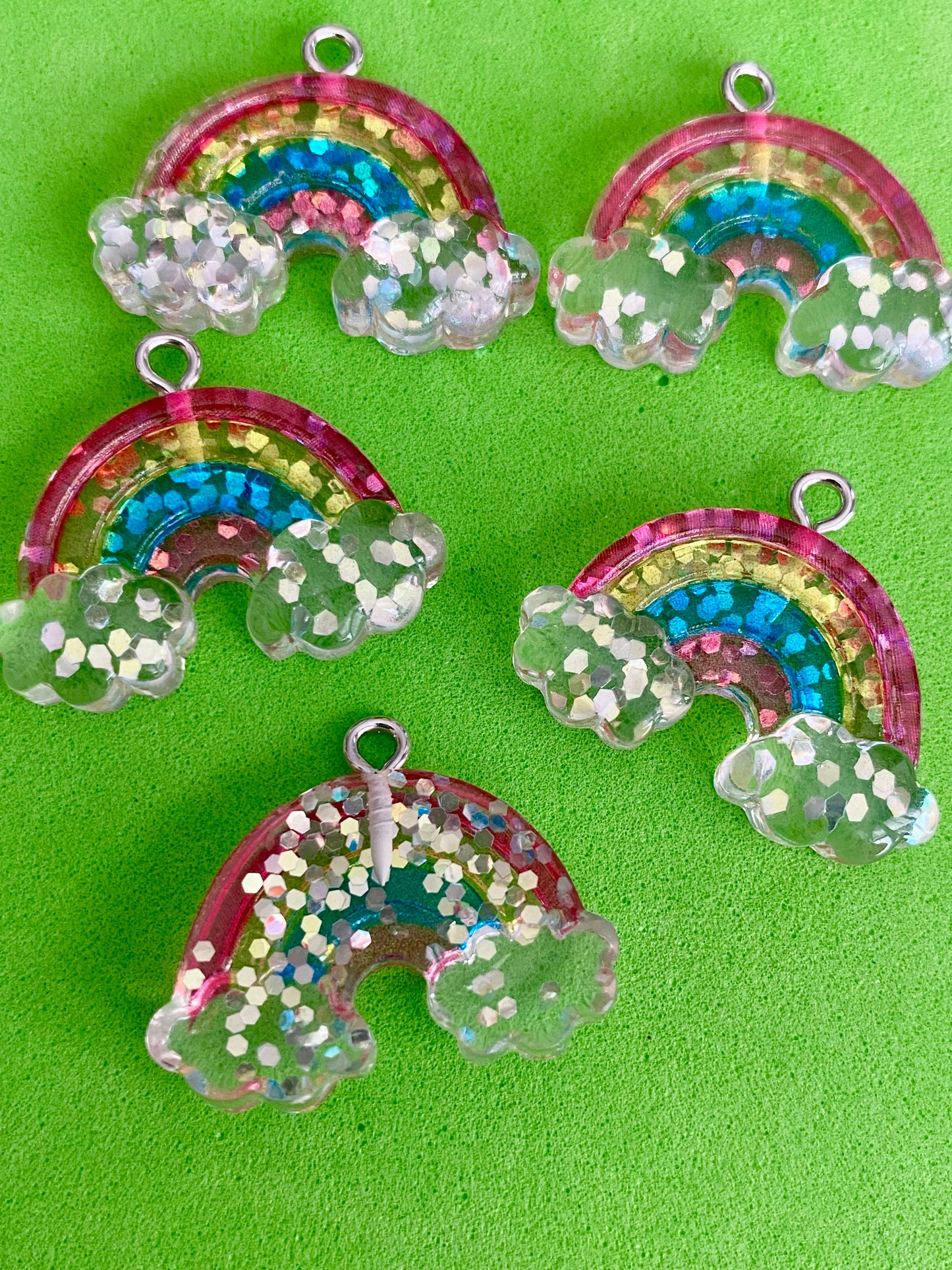 5 x Rainbow Sparkle Charms